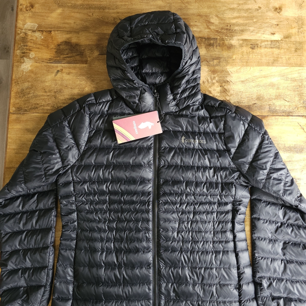 Cotopaxi Fuego Down Hooded Packable Puffer Jacket